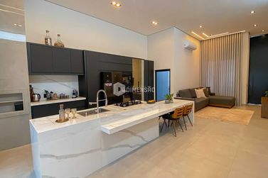 Casa &agrave; venda - 132m&sup2; - Jardim Santa Clara