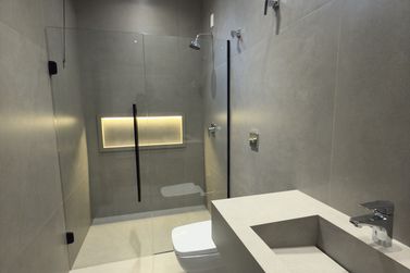 Casa &agrave; venda - 247m&sup2; - Condom&iacute;nio Residencial Europark