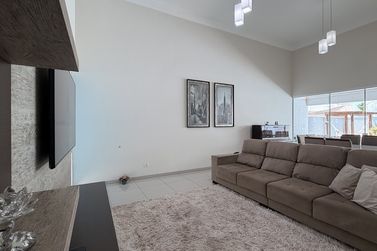 Casa &agrave; venda - 360m&sup2; - Jardim Tamoio