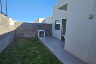 Casa para alugar - Zona V