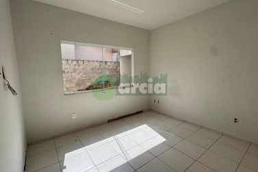 Casa &agrave; venda - 62m&sup2; - Zona VI