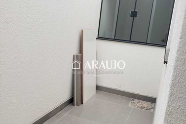 Casa &agrave; venda - 95m&sup2; - Jardim Colorado