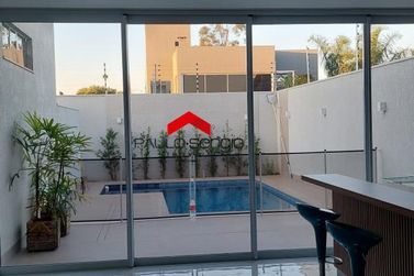 Sobrado &agrave; venda - 271m&sup2; - Zona VII
