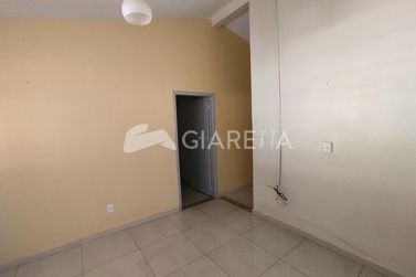 Casa &agrave; venda - 122m&sup2; - CENTRO