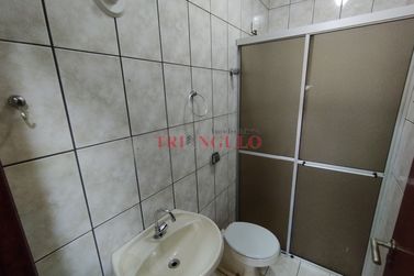 Casa &agrave; venda - 144m&sup2; - ZONA III