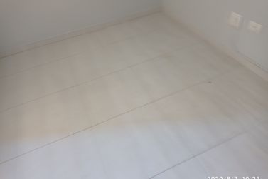 Apartamento &agrave; venda - 67m&sup2; - ZONA II