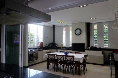 Casa &agrave; venda - 268m&sup2; - JARDIM FLAMBOYANT