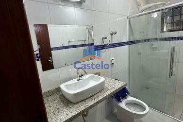 Casa &agrave; venda - 192m&sup2; - Parque San Remo I
