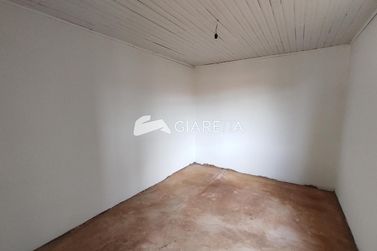 Casa &agrave; venda - 200m&sup2; - JARDIM SANTA MARIA