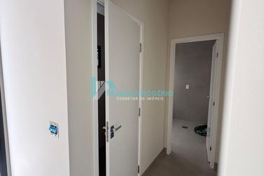 Casa &agrave; venda - 148m&sup2; - Paysage Essenza Condom&iacute;nio