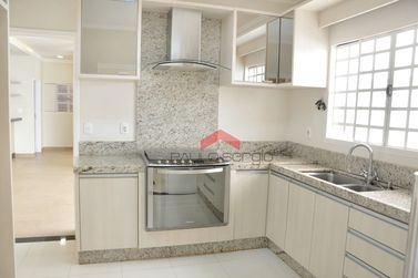 Casa &agrave; venda - 185m&sup2; - Parque Bandeirantes