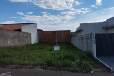 Terreno &agrave; venda - 200m&sup2; - Jardim Nova Am&eacute;rica