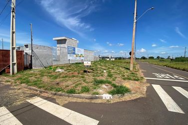 Terreno &agrave; venda - 166m&sup2; - Jardim Malta