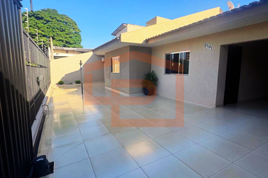 Casa &agrave; venda - 309m&sup2; - Zona III