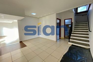 Casa para alugar - 150m&sup2; - Zona Iii