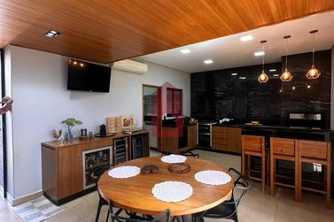 Casa &agrave; venda - 160m&sup2; - Jardim Primavera