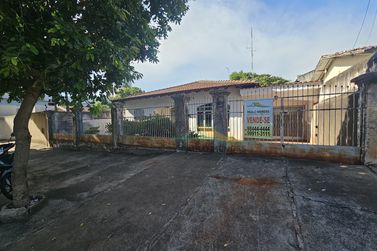 Casa &agrave; venda - 191m&sup2; - Zona 1
