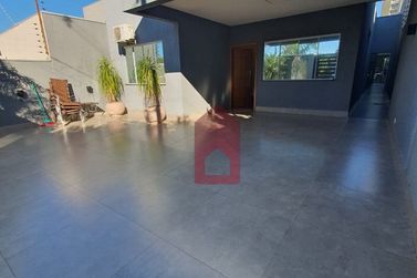 Casa &agrave; venda - 145m&sup2; - Jardim Yoshi