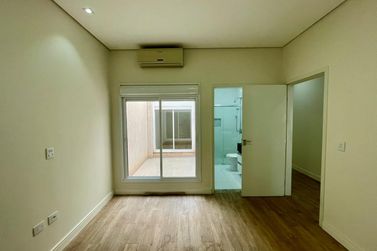 Casa &agrave; venda - 180m&sup2; - JARDIM ALPHAVILE