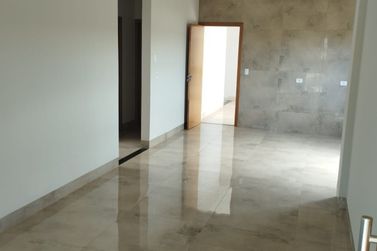 Casa &agrave; venda - 132m&sup2; - Jardim Azal&eacute;ia