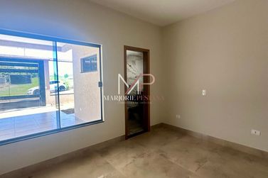 Casa &agrave; venda - 132m&sup2; - Jardim Azal&eacute;ia
