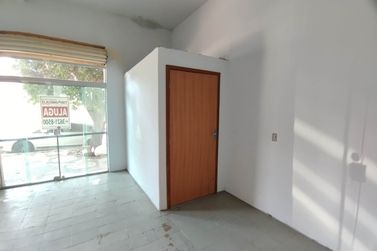 Sala Comercial para alugar - 50m&sup2; - ZONA I
