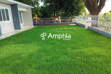 Casa &agrave; venda - 200m&sup2; - Centro