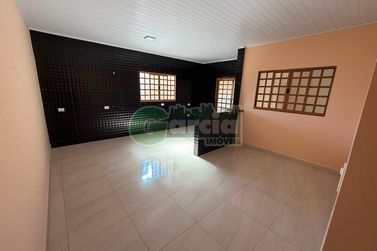 Casa &agrave; venda - 182m&sup2; - Zona V