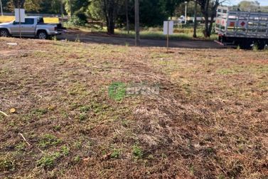 Terreno &agrave; venda - 141m&sup2; - -