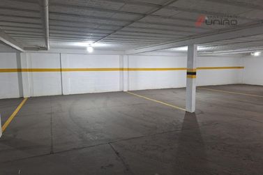 Sal&atilde;o Comercial para alugar - 243m&sup2; - Zona I