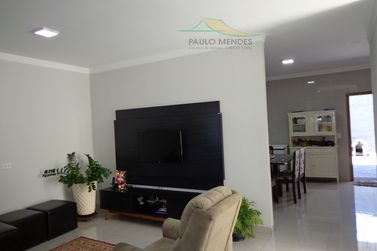 Casa &agrave; venda - 123m&sup2; - Jardim Aeroporto IV