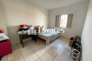 Sobrado &agrave; venda - 145m&sup2; - Zona II