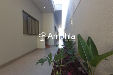 Casa &agrave; venda - 327m&sup2; - Vila Industrial