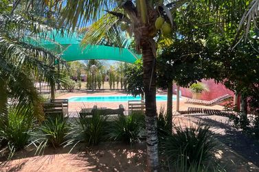 Ch&aacute;cara &agrave; venda - 11000m&sup2; - PR-323
