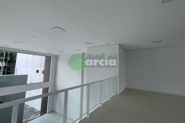Sal&atilde;o Comercial para alugar - Zona VI