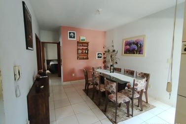 Casa &agrave; venda - 100m&sup2; - Zona VI