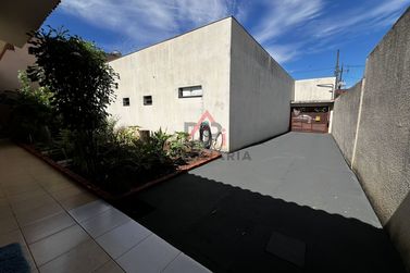 Casa &agrave; venda - 314m&sup2; - Zona III