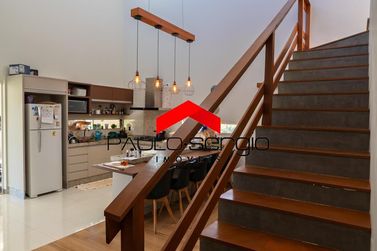 Ch&aacute;cara &agrave; venda - 200m&sup2; - Condominio de Ch&aacute;caras Antares