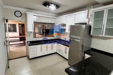 Casa &agrave; venda - 135m&sup2; - JARDIM MEDITERR&Acirc;NEO