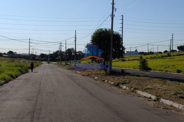 Terreno &agrave; venda - 180m&sup2; - Parque Melhoramentos