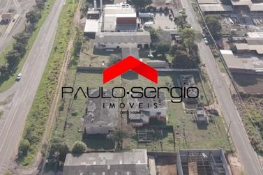 Sal&atilde;o Comercial &agrave; venda - Parque Industrial III