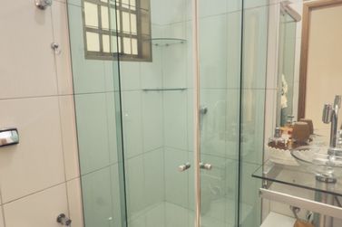 Casa &agrave; venda - 240m&sup2; - Parque Alto da Paran&aacute;