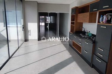 Casa &agrave; venda - 117m&sup2; - Jardim Arax&aacute;