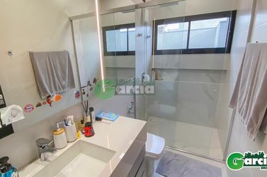 Casa &agrave; venda - 276m&sup2; - -