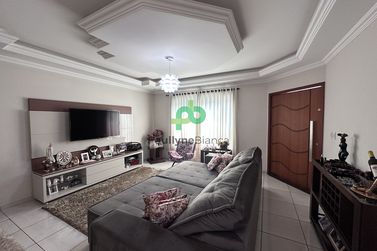 Casa &agrave; venda - 2688m&sup2; - Condominio Golden Lake