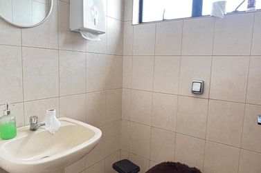 Sal&atilde;o Comercial &agrave; venda - 53m&sup2; - Zona I