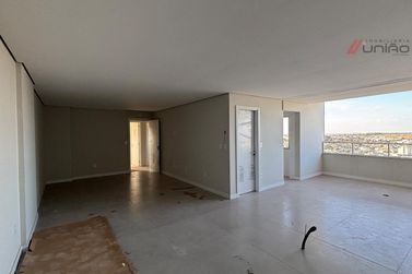 Apartamento &agrave; venda - 123m&sup2; - Jardim Belvedere
