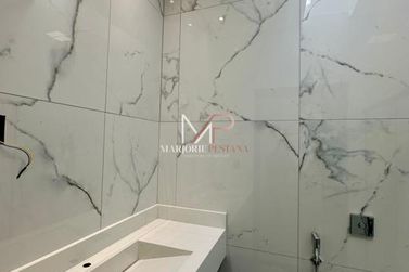 Casa &agrave; venda - 162m&sup2; - Avenida Paran&aacute;