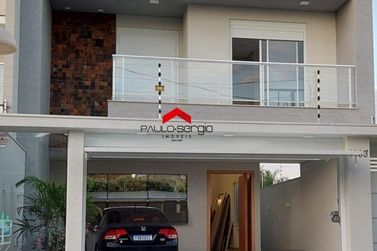 Sobrado &agrave; venda - 271m&sup2; - Zona VII