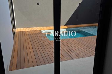 Casa &agrave; venda - 196m&sup2; - CONDOM&Iacute;NIO JARDINS DE VERSAILLES